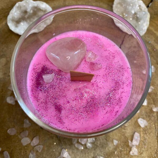 Glitzer-Selbstliebe mit Rosenquarz von healingwithsparkle - fenja schuerer