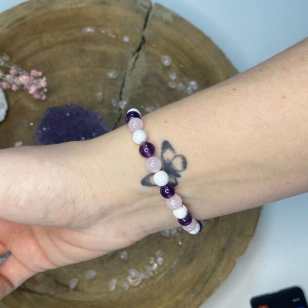Selbstliebe - Amethyst, Howlith & Rosenquarz von healing_with_sparkle - fenja schuerer