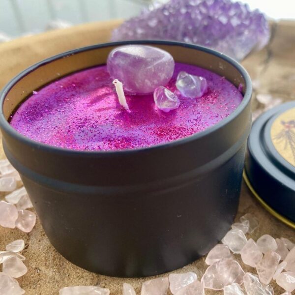 Glitzer-Reinigung mit Amethyst - lila Kerze