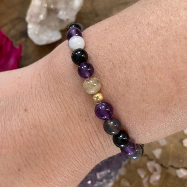 Perlenarmband Schutz-Turmalin, Achat & Amethyst von Healing with Sparkle - Fenja Schürer